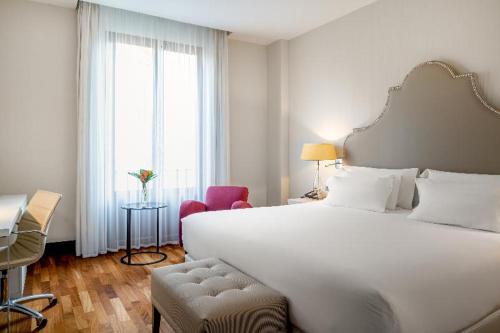 NH Collection Victoria - image 3