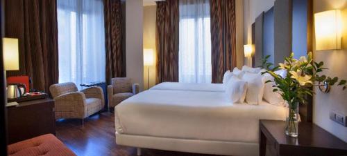 NH Collection Victoria - image 4