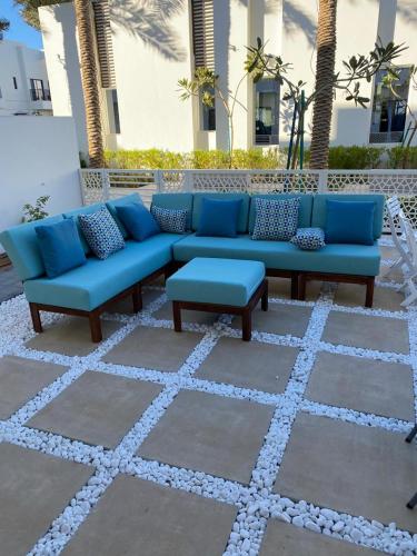 The White villa photo 2