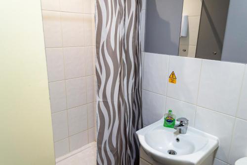 Bathroom, Lymedale Suites Stoke on Trent in Newcastle under Lyme
