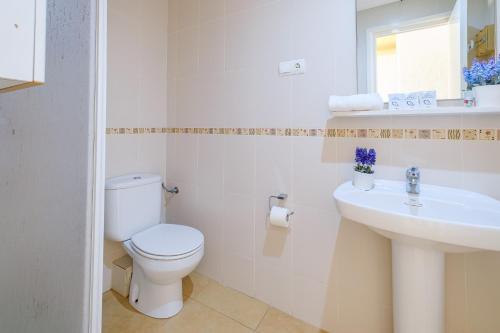 Apartamentos Deauville - image 2
