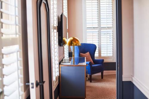 The Oliver Hotel Knoxville, by Oliver