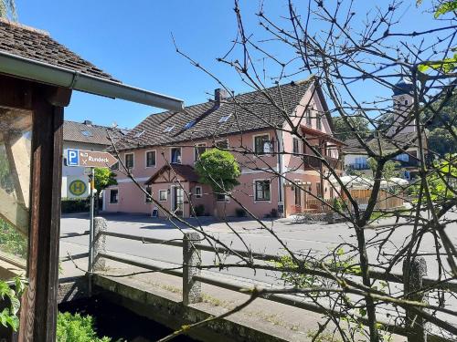 B&B Erlingshofen - Gasthof Rundeck - Bed and Breakfast Erlingshofen