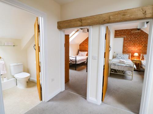 The Wainhouse - image 14