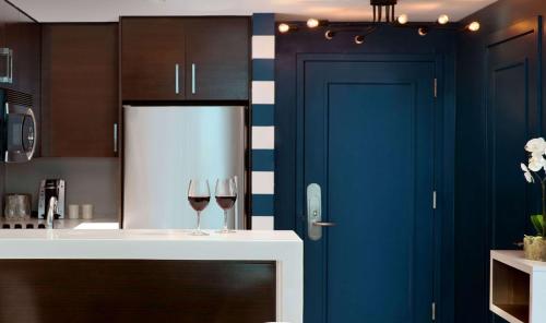2 bedrooms, 3 beds