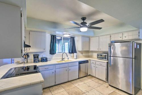 Spacious Scottsdale Home Less Than 1Mi to Golf and Shopping! - image 6
