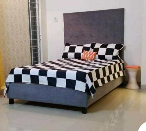OBL HOMES @ BANANI