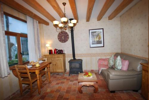  The 16th century Horse Alley in Antwerpen