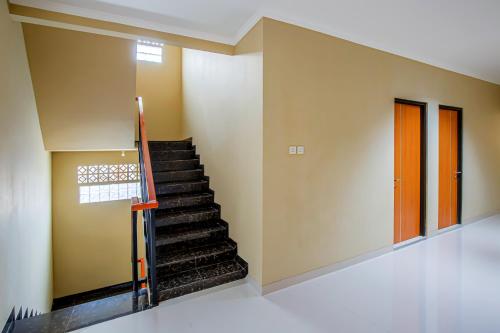 Tami House Bintaro Syariah - image 2