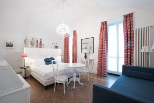 Armatore Suite with Balcony and Sea View