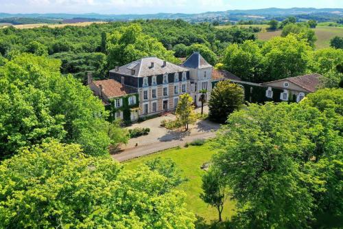 Château Saint-Joseph, séjour d'exception dans un havre de paix chambre d'hôte Mazerolles-du-Razès