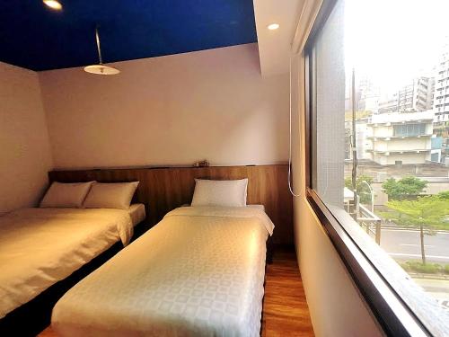 Classic Triple Room image 6
