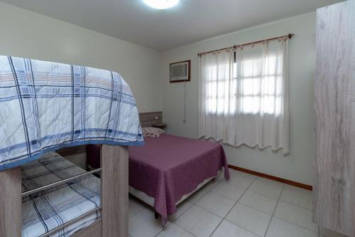 Apartamento 2 Dormitorios A 190 Metros Da Praia De Bombas - AN 07