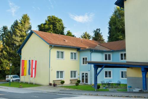 Gästehäuser und Küchen Burgenland - Gästehaus Stegersbach