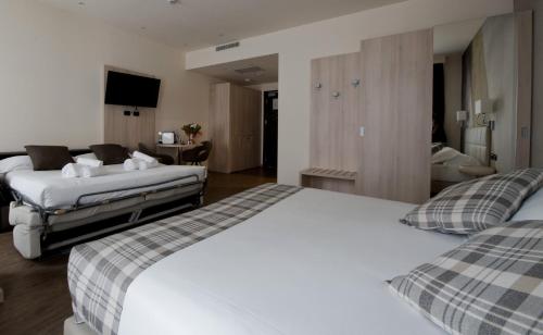 Duomo Hotel & Apartments - image 8