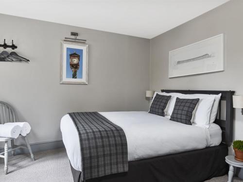 The Masons Arms - image 11