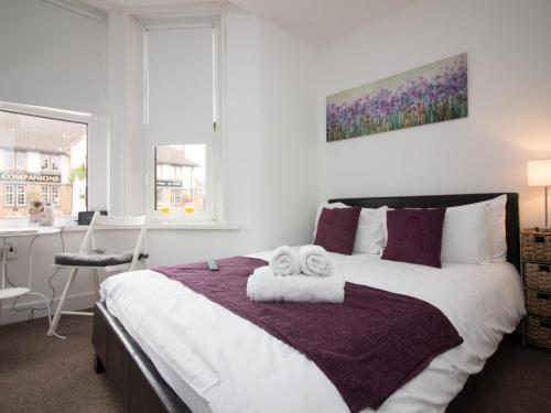 Beddoe Apartments Premier Lodge Eastleigh near Winchester and Southampton - main image