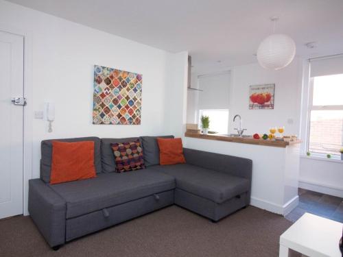 Beddoe Apartments Premier Lodge Eastleigh near Winchester and Southampton - image 14