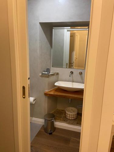 Casini’s house - image 5