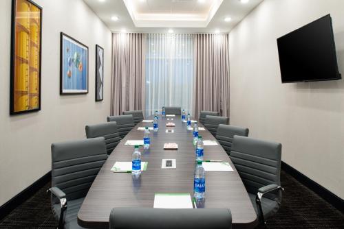 Holiday Inn - Fort Worth - Alliance an IHG Hotel - image 7