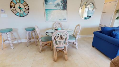 Costa Del Ray 112 condo - image 6
