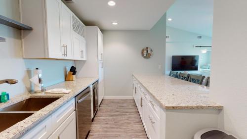 Aransas Harbors 222 condo - image 4