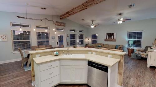 We Shell Sea home - image 3