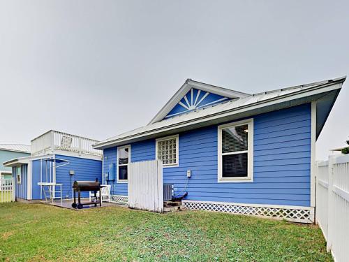 The Blue Marlin House Home - image 4