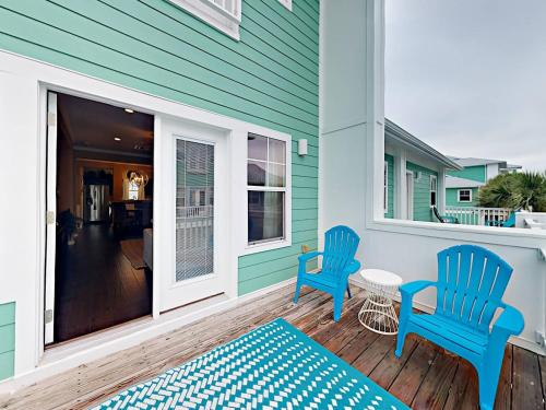 Blondie'S Beachhouse Condo - image 4