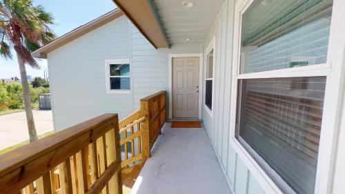 Aransas Harbors 210 condo - main image