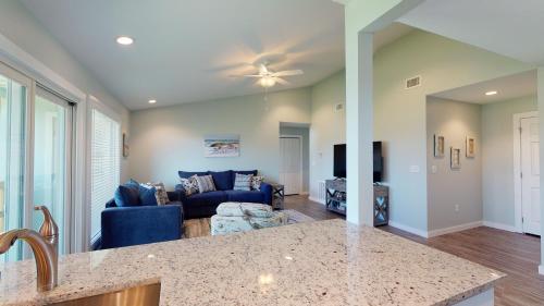 Aransas Harbors 210 condo - image 8