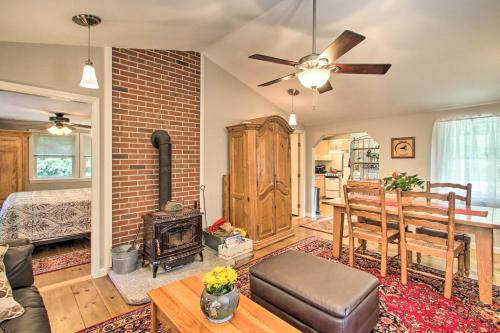 Luxe Riverfront Cottage with Dock by Lake Horace! in Weare, USA