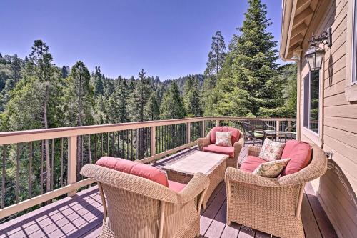Lake Arrowhead Retreat with Decks and Mountain Views! in Lake Arrowhead, USA