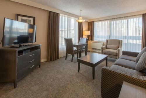 One-Bedroom Suite