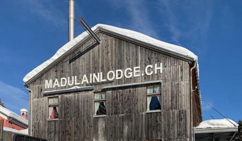 Madulain Lodge @ Werkhof - Accommodation - St. Moritz