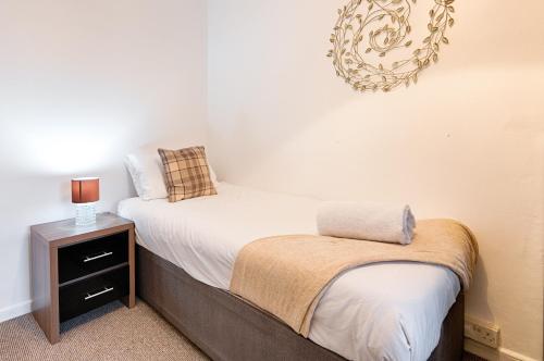 Perfect Base to Stay in Swansea - TV in every Bedroom!