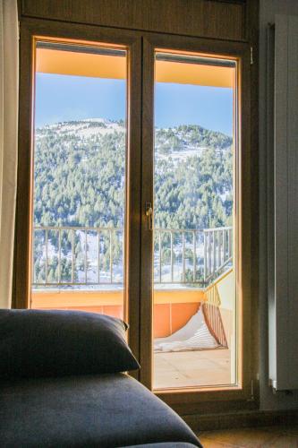 Pogled, APARTAMENTS COLELLS in Bordes d' Envalira