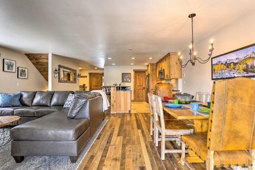 Frisco Home with Mountain Views Walk to Main St! in Frisco, USA