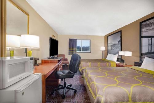 Super 8 by Wyndham Fort Madison