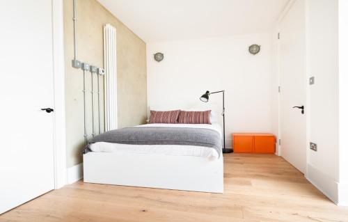 Picture of The Bethnal Green Escape - Modern & Bright 1Bdr Apartment