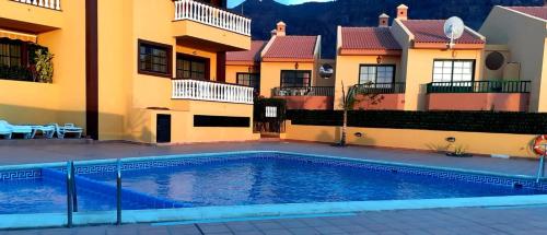 Appartement Lona, El Cieno mit Pool direkt am Meer