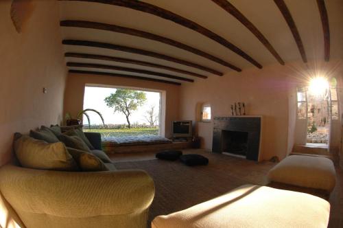 Villa Humac Palazio 4 Authentic Bedrooms Private Pool Tennis Court Sauna AC - image 7