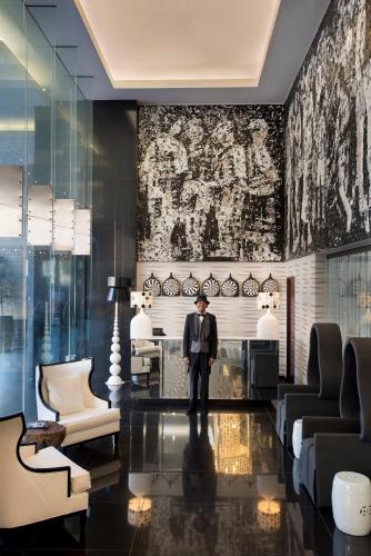 DAVINCI Hotel on Nelson Mandela Square photo 4