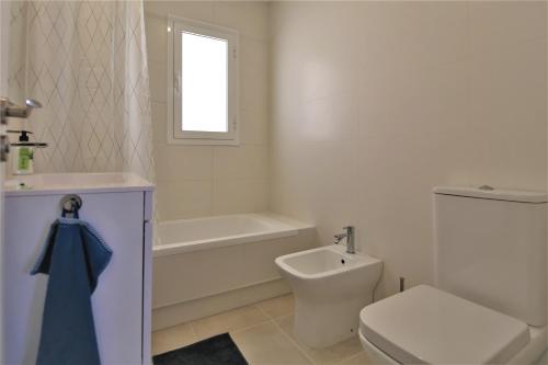 Two-Bedroom Apartment image 3