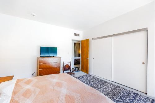 Wexler Modern Villa - image 6