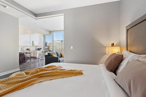 SOHO Residences Lisgar - image 5