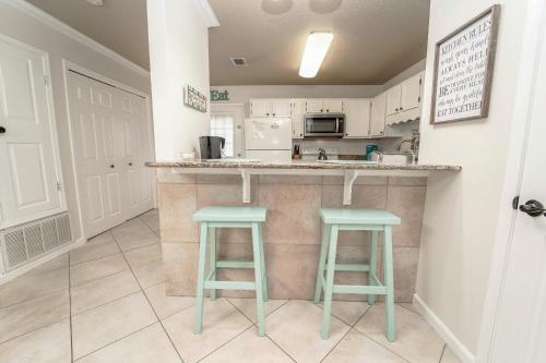 Woodland Shores by Panhandle Getaways - image 6