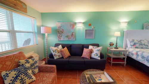 143 Sea Breeze Condo - image 9
