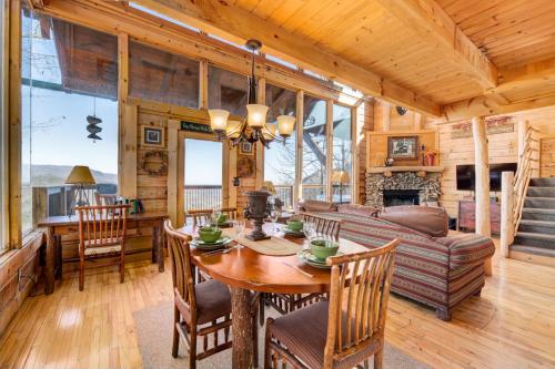 Simply Breathtaking #36 in Sevierville, USA