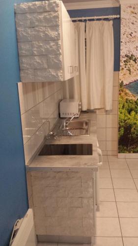 2 bedrooms, 3 beds